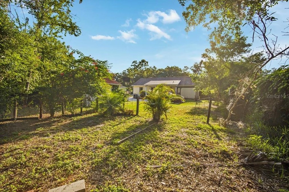 1109 Shannon Ave, Plant City FL  33563-2529 exterior