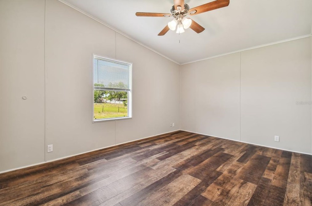 9616 Silverbend Dr, Dade City FL  33525-1466 exterior