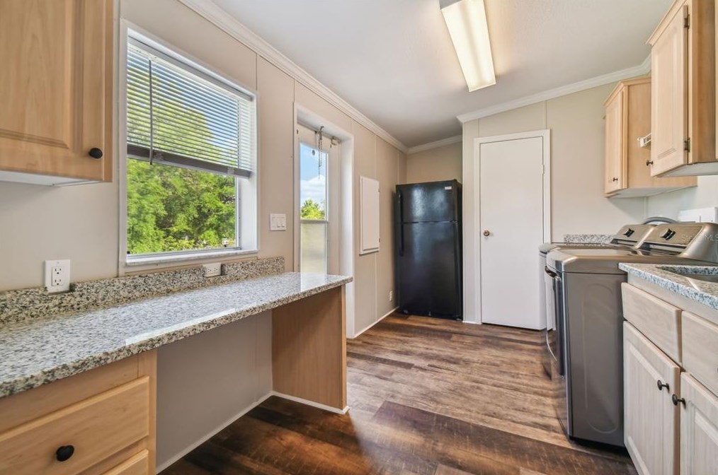 9616 Silverbend Dr, Dade City FL  33525-1466 exterior