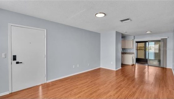 1920 E Edgewood Dr #i4, Lakeland, FL 33803