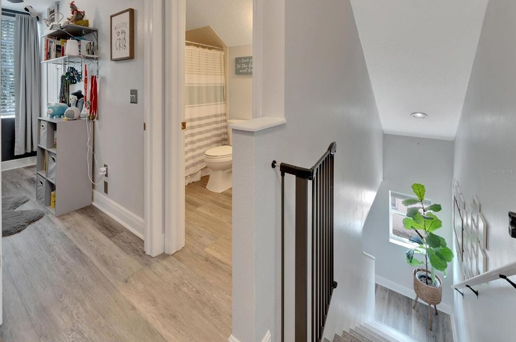 6151 Kiteridge Dr, Lithia FL 33547-5849 exterior