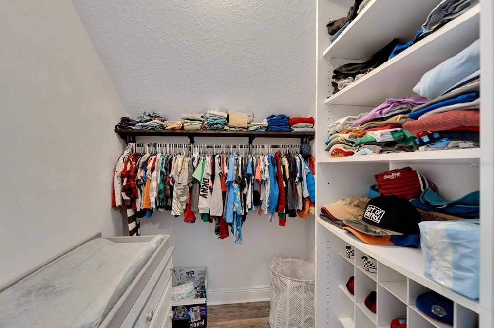 6151 Kiteridge Dr, Lithia FL 33547-5849 exterior