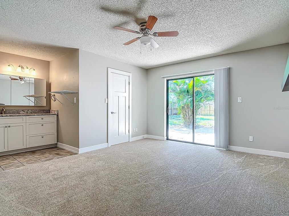 1502 Teakwood Dr, Plant City FL  33563-7848 exterior