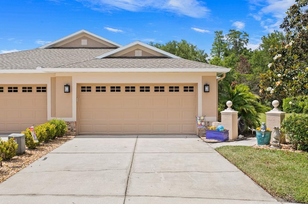 7615 Helen White Ln, Land O Lakes, FL 34637
