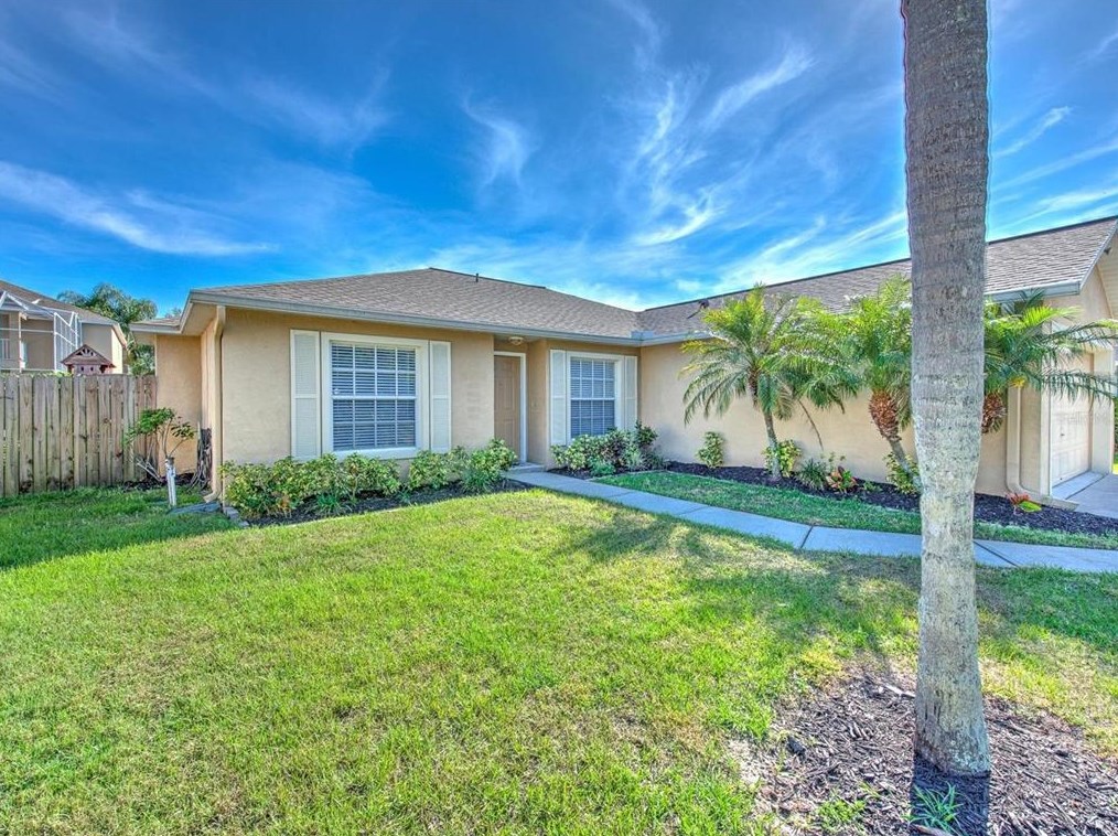 11407 Wellman Dr, Riverview, FL 33578