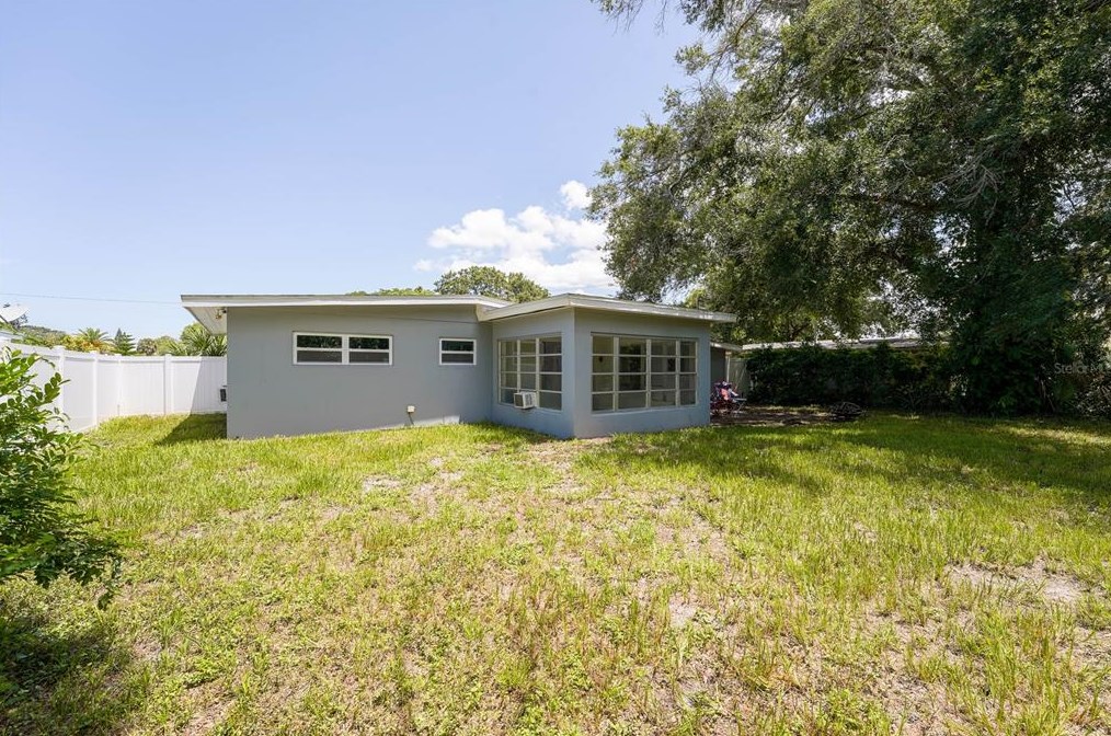 5224 Kapok Dr, New Port Richey FL  34652-4654 exterior
