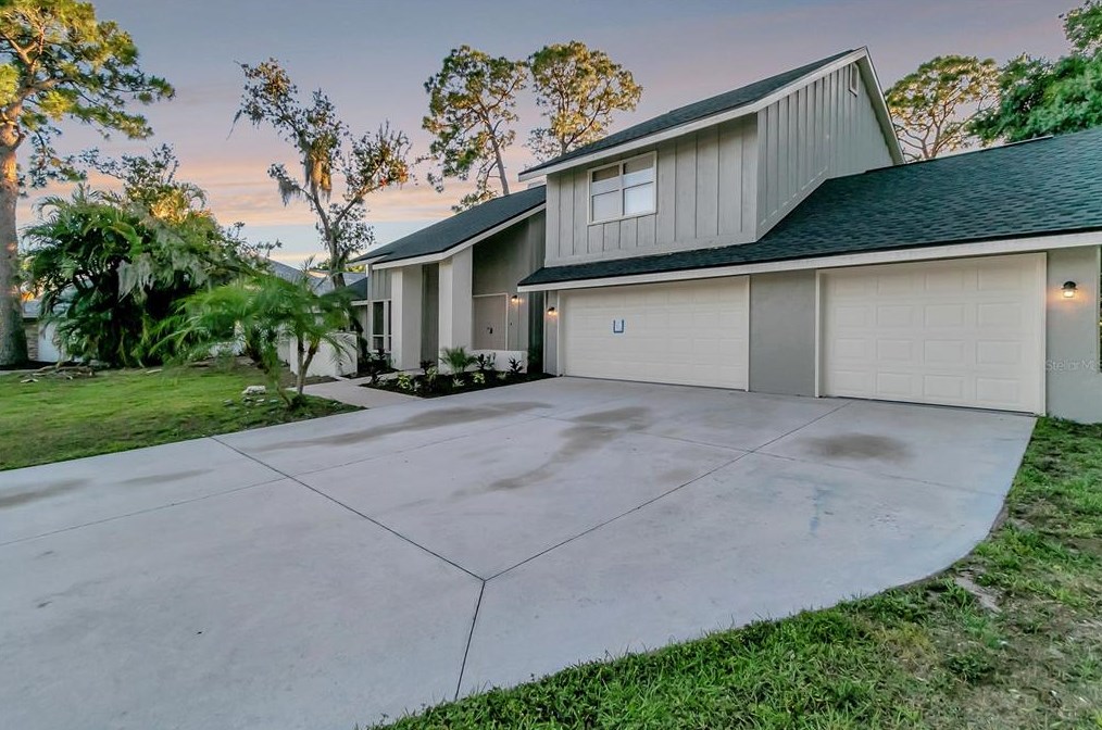 4938 Windflower Cir, Sarasota, FL 34241