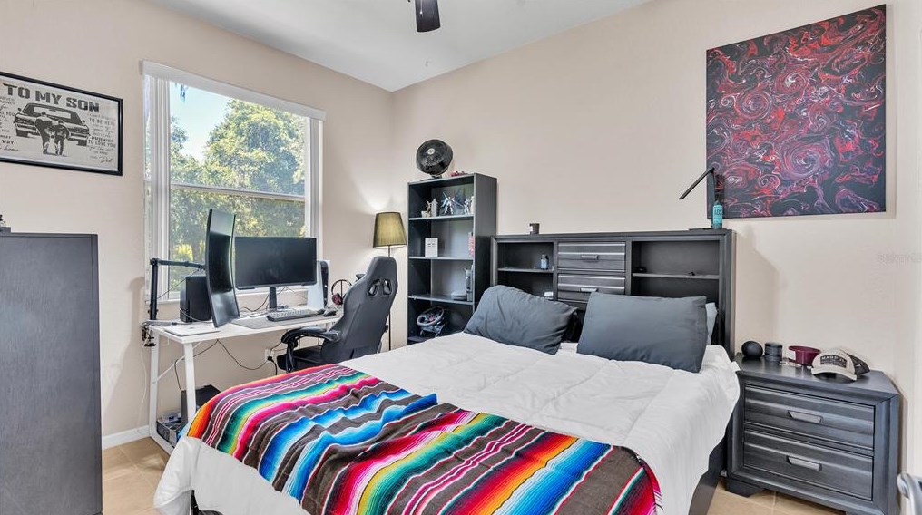 2701 Spg Mdw Dr, Plant City FL  33566-9618 exterior