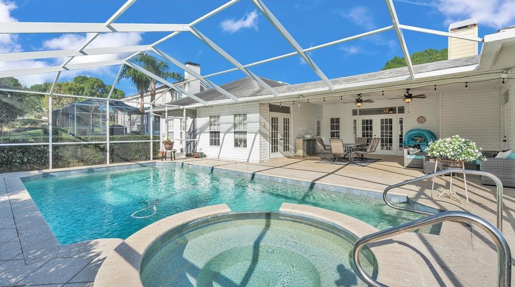 5818 Coveview Dr, Lakeland FL  33813-4811 exterior