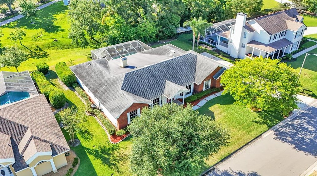 5818 Coveview Dr, Lakeland FL  33813-4811 exterior