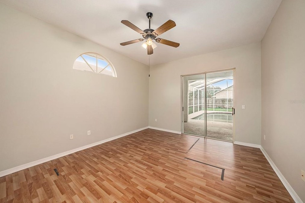 10012 Kingshyre Way, Tampa FL 33647-2875 exterior