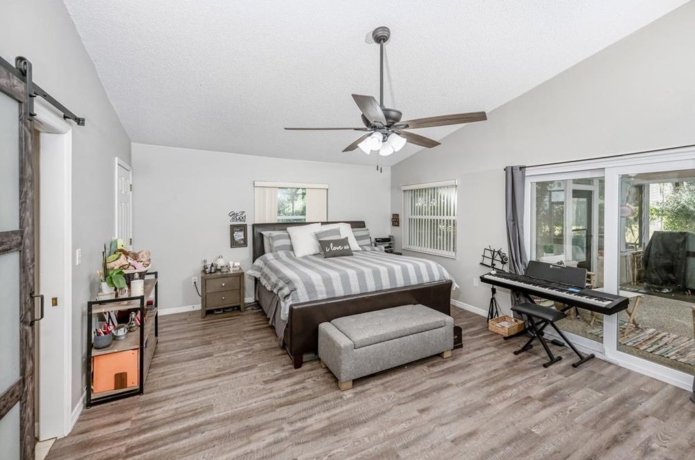 1313 Covey Cir, Lakeland FL 33809-4698 exterior