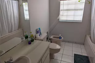 1107 W Coral St, Tampa, FL 33602 - Photo 12