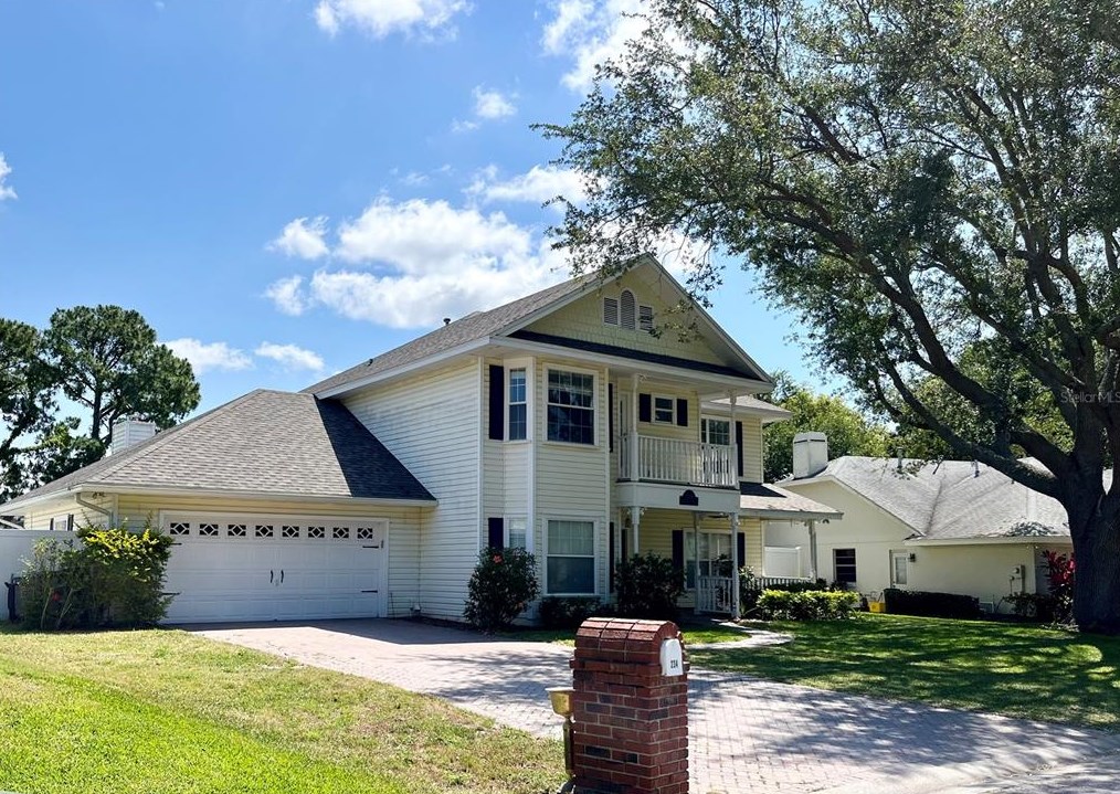 234 Santa Rosa Dr, Winter Haven, FL 33884-3801