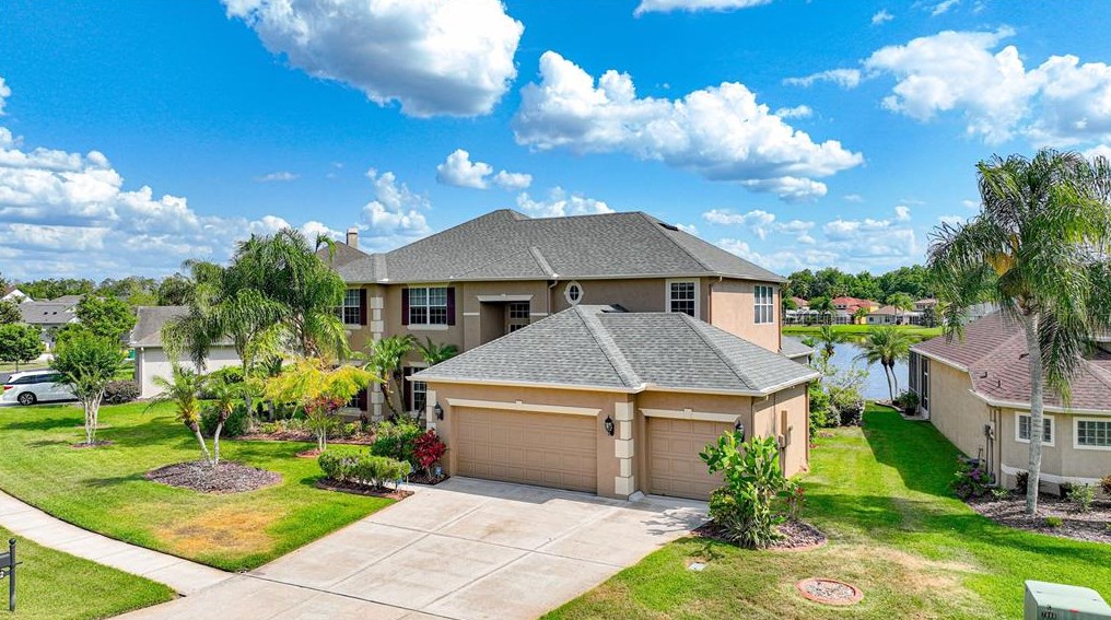 26742 Shoregrass Dr, Zephyrhills, FL 33543