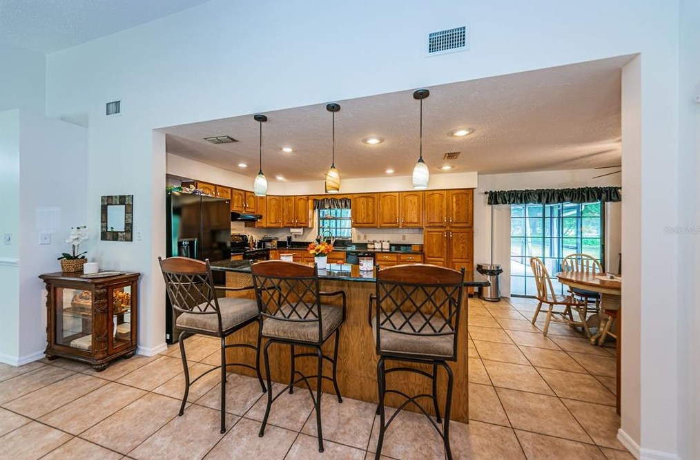 4522 Horseshoe Lake Way, Plant City FL  33565-5386 exterior