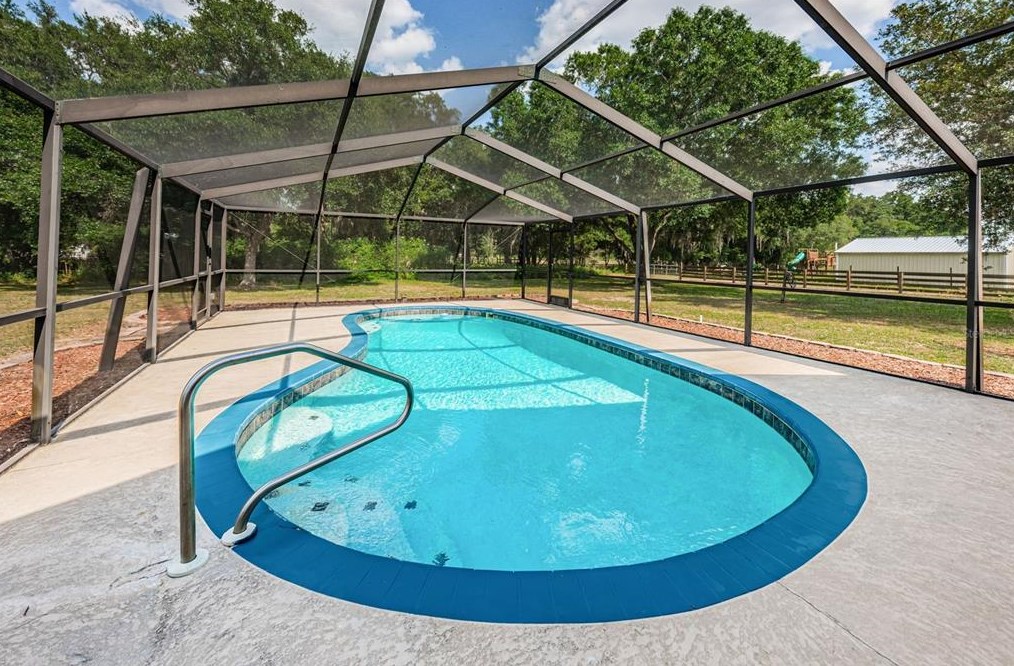 4522 Horseshoe Lake Way, Plant City FL  33565-5386 exterior