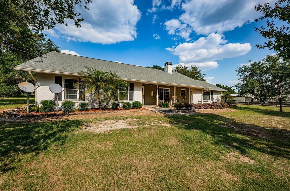 4522 Horseshoe Lake Way, Plant City, FL 33565
