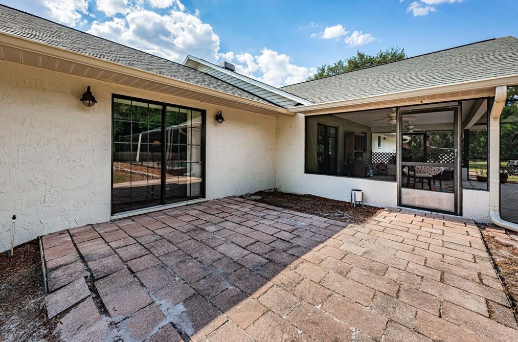 4522 Horseshoe Lake Way, Plant City FL  33565-5386 exterior
