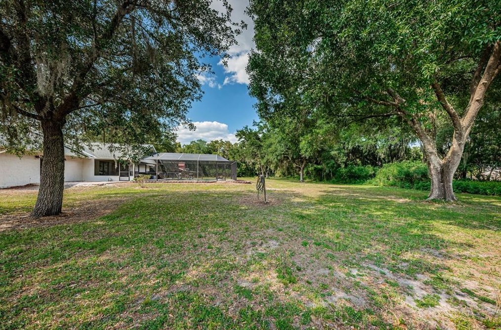4522 Horseshoe Lake Way, Plant City FL  33565-5386 exterior