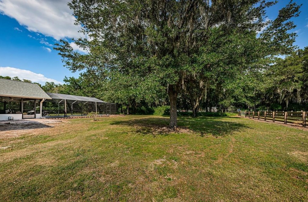 4522 Horseshoe Lake Way, Plant City FL  33565-5386 exterior