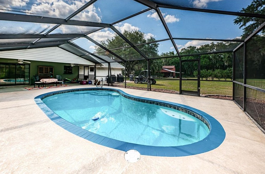 4522 Horseshoe Lake Way, Plant City FL  33565-5386 exterior