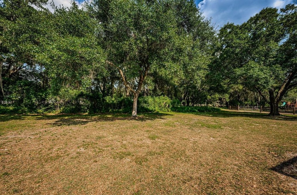 4522 Horseshoe Lake Way, Plant City FL  33565-5386 exterior