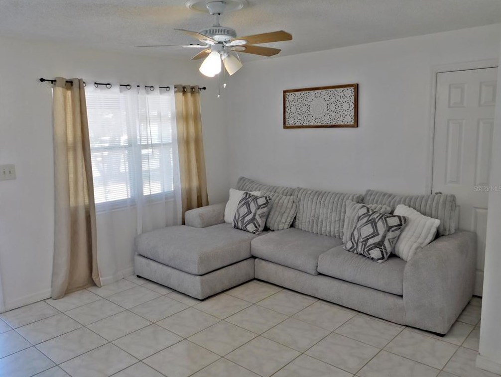 11684 127th Ave, Largo, FL 33778