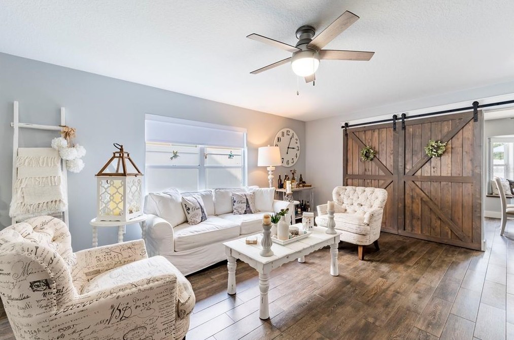 6158 Kiteridge Dr, Lithia FL  33547-5849 exterior