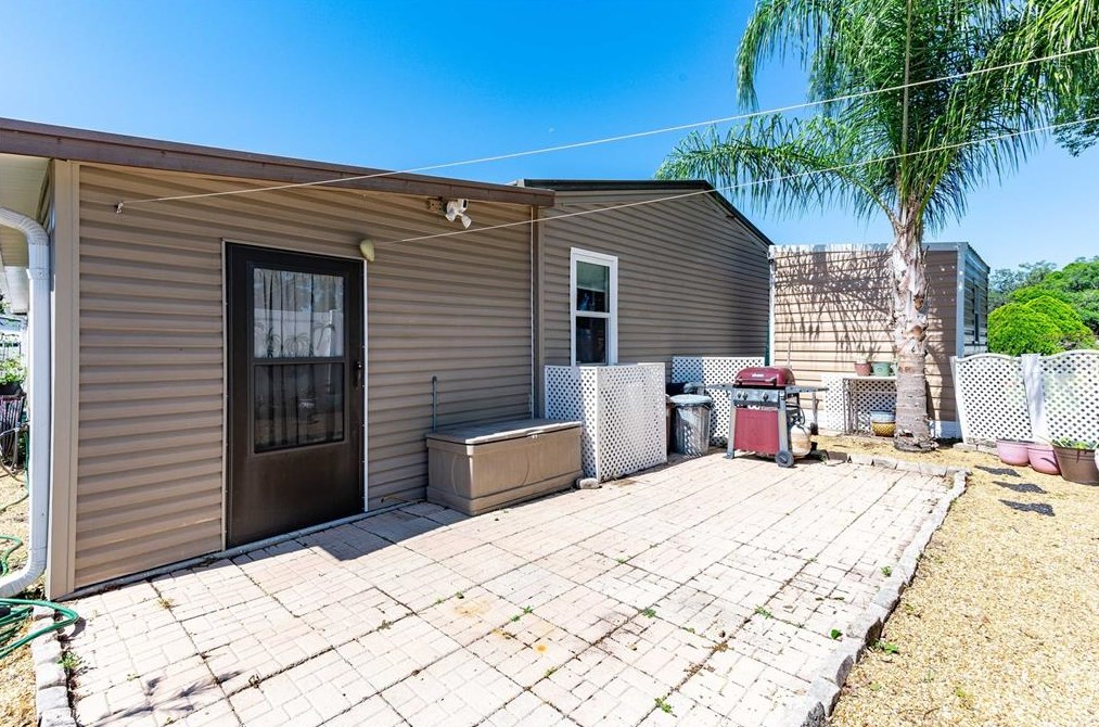 36341 Bonney Dr, Zephyrhills FL 33541-0784 exterior