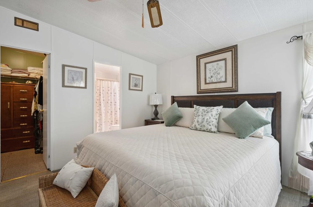 36341 Bonney Dr, Zephyrhills FL 33541-0784 exterior