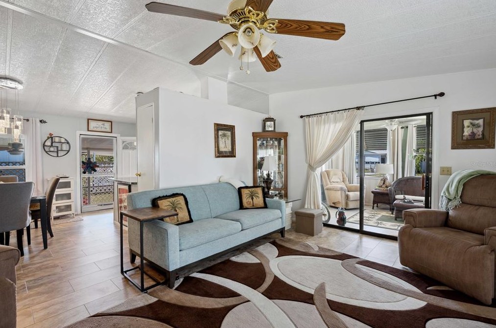 36341 Bonney Dr, Zephyrhills FL 33541-0784 exterior