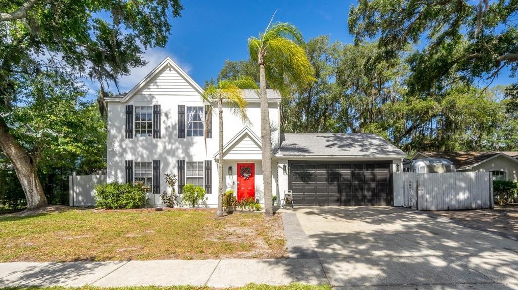 516 Emberwood Dr, Brandon, FL 33511-7945
