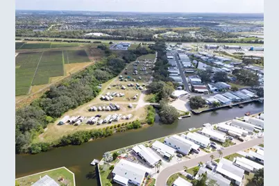 116 W Saint Johns Way, Apollo Beach, FL 33572 - Photo 28