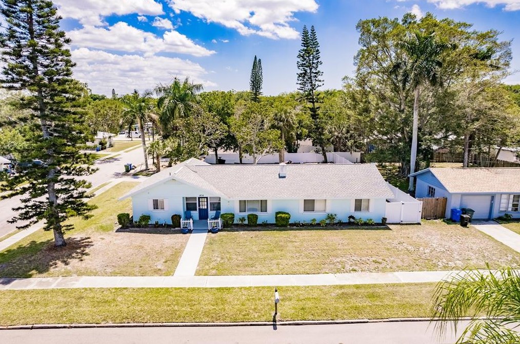 1838 1st Ave, Bradenton FL  34208-1404 exterior