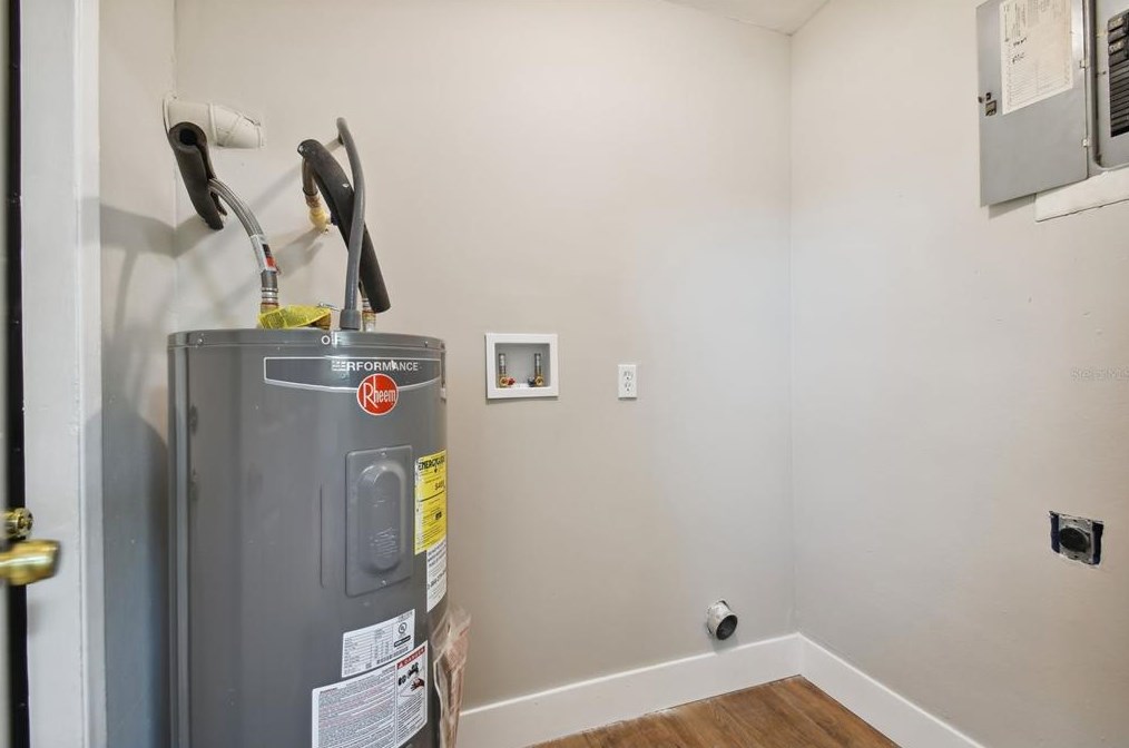 5207 84th St, Tampa FL 33619-7116 exterior