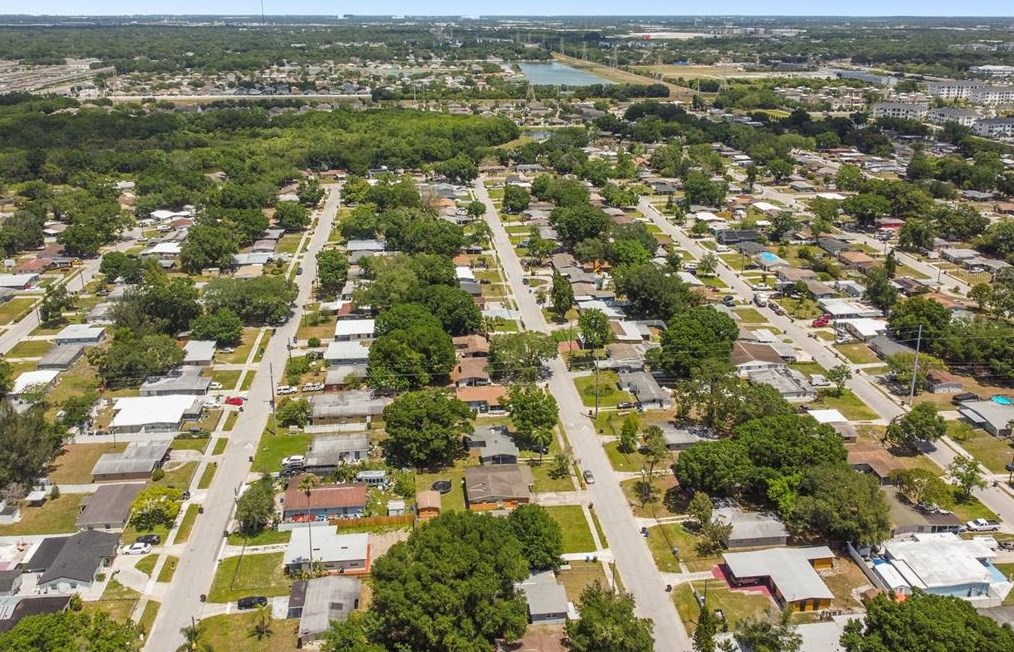 5207 84th St, Tampa FL 33619-7116 exterior