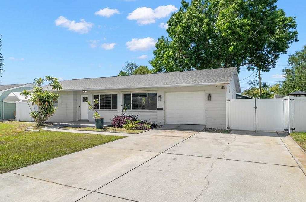 6770 35th Ter, Saint Petersburg, FL 33710-1525