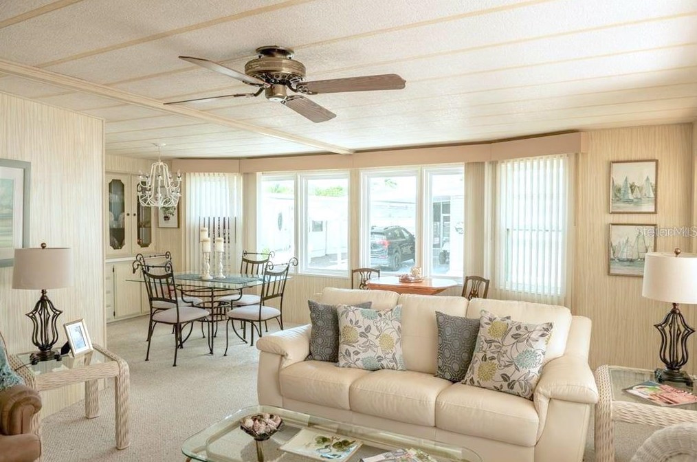 3301 Alt 19, Palm Harbor, FL