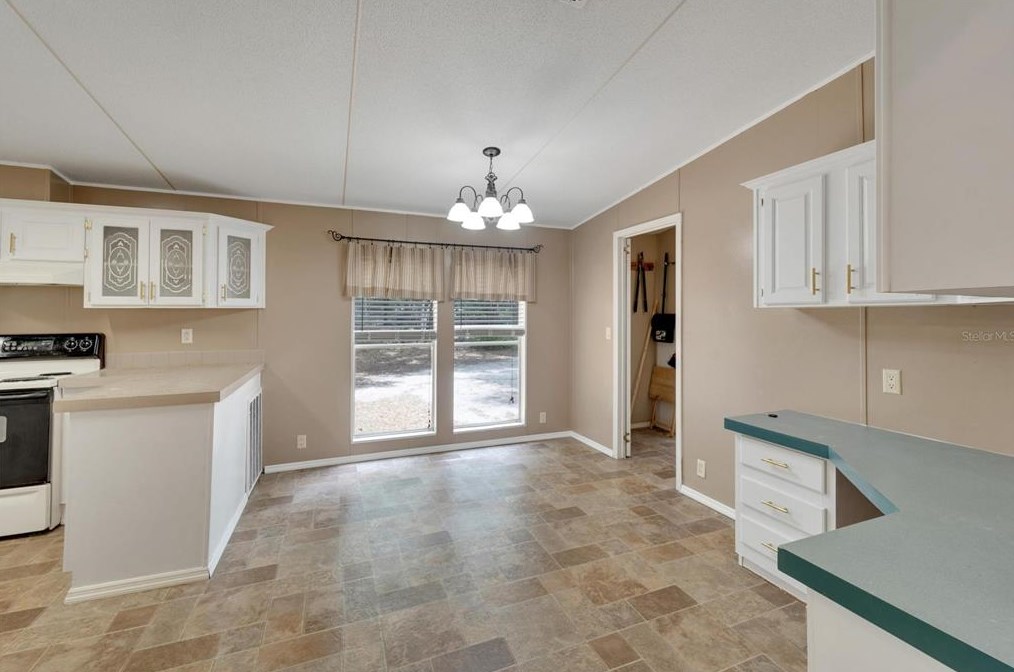 6029 Bob Head Rd, Plant City FL  33565-4916 exterior