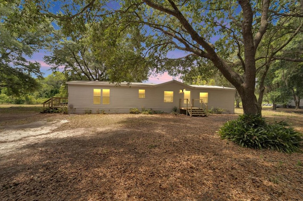 6029 Bob Head Rd, Plant City FL  33565-4916 exterior