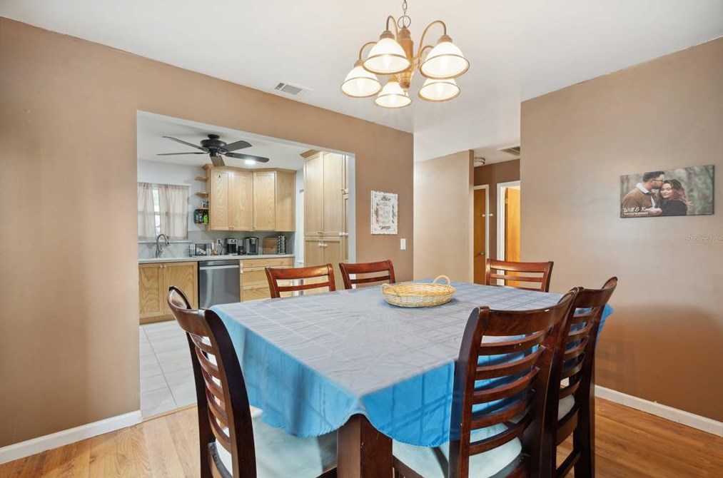 35138 Whispering Oaks Blvd, Dade City FL  33523-8961 exterior