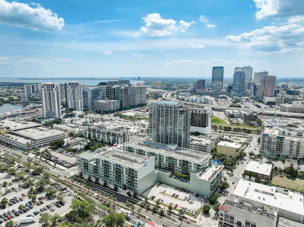 111 12th St, Tampa FL 33602-3645 exterior