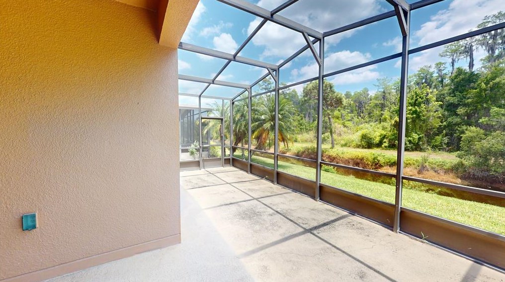 724 Grand Canal Dr, Kissimmee FL 34759-4356 exterior