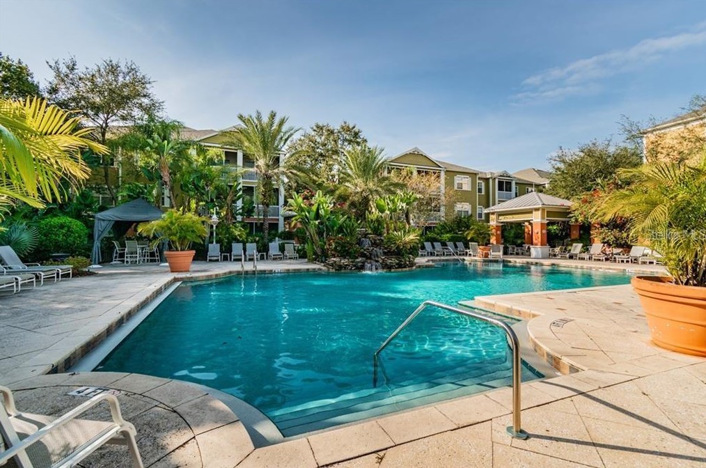 4207 Dale Mabry Hwy, Tampa FL  12105-1423 exterior