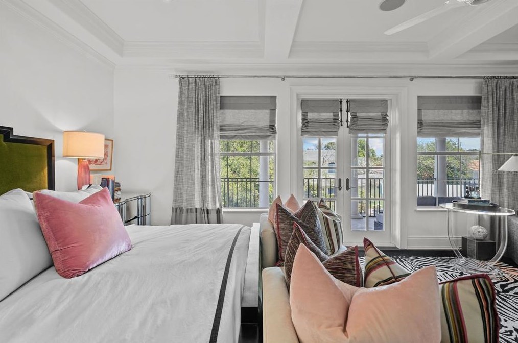 4919 Melrose Ave, Tampa FL 33629-5527 exterior