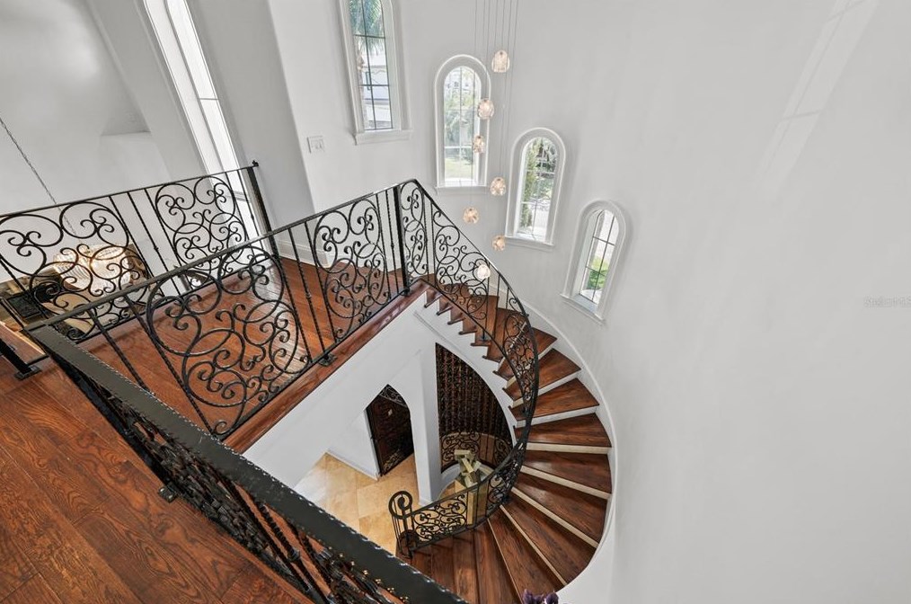 4919 Melrose Ave, Tampa FL 33629-5527 exterior