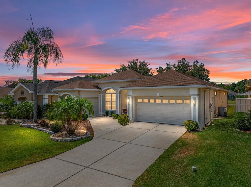 12354 Forest Highlands Dr, Dade City, FL 33525