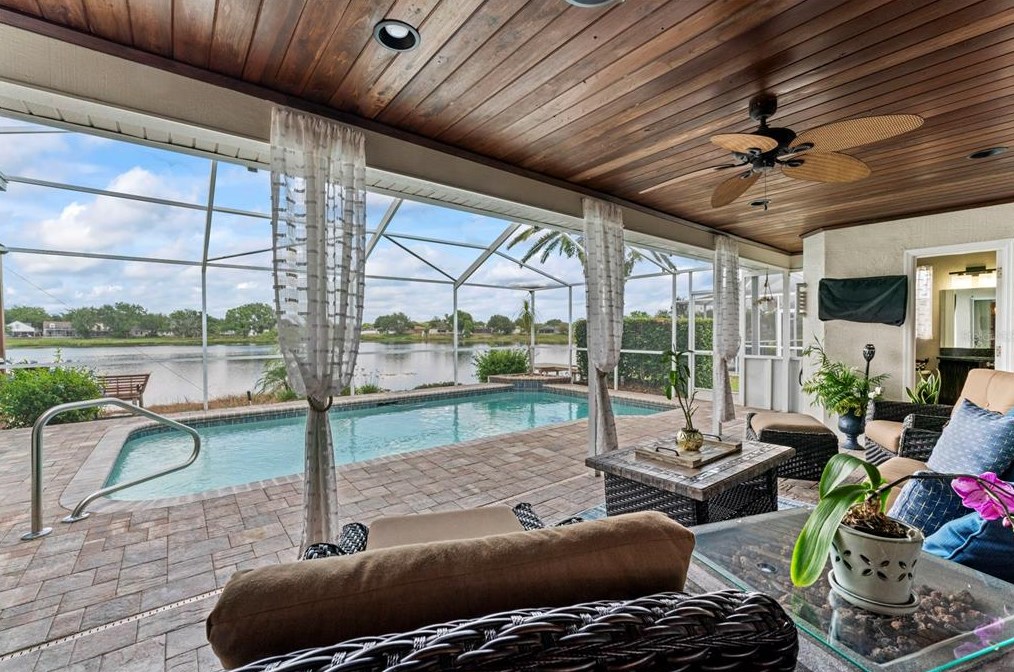 1813 Audubon Trail, Lutz, FL 33549