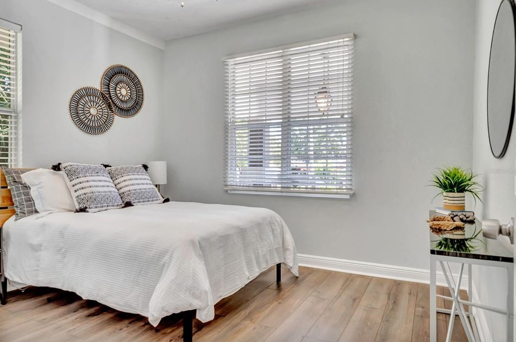 3005 Douglas St, Tampa FL  33607-1215 exterior